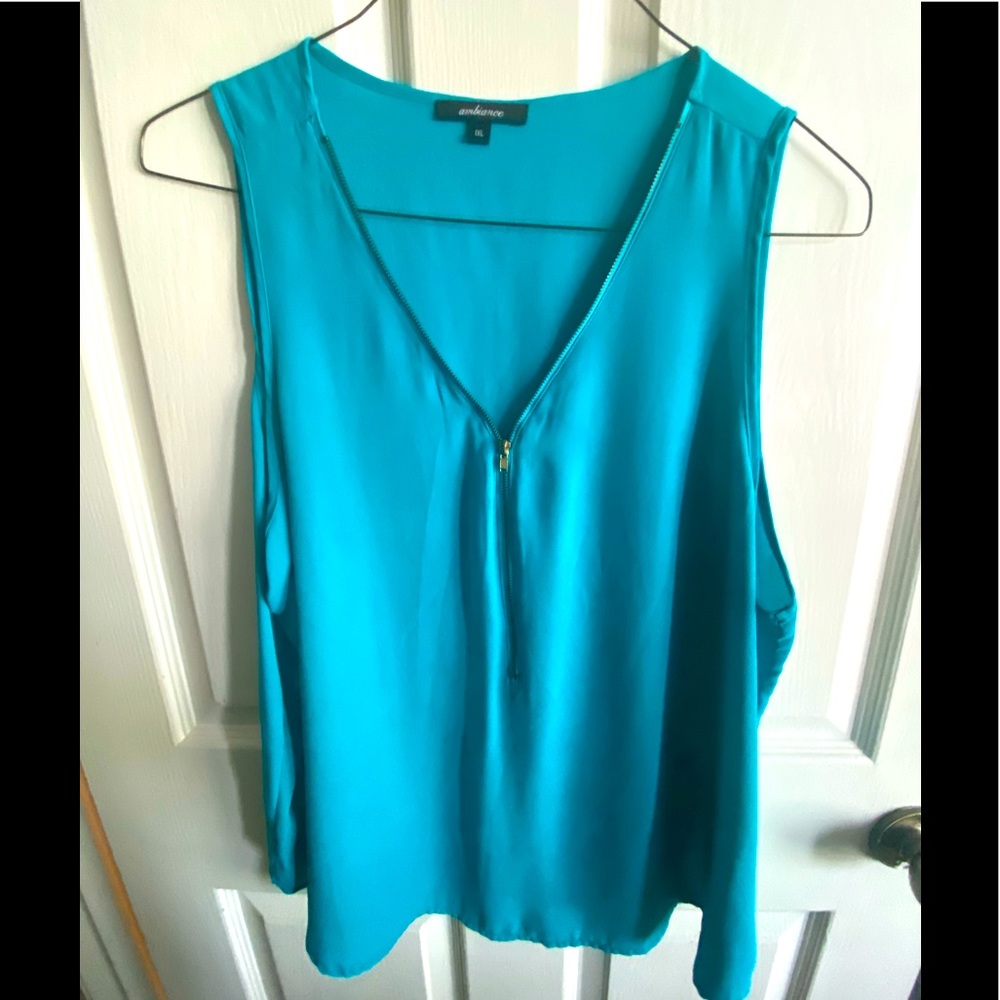 Size 1XL teal sleeveless blouse